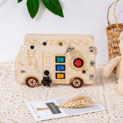Tableau Montessori - BusyBoardCircuit™ - Camion de pompier - Mon Bébé s'Éveille