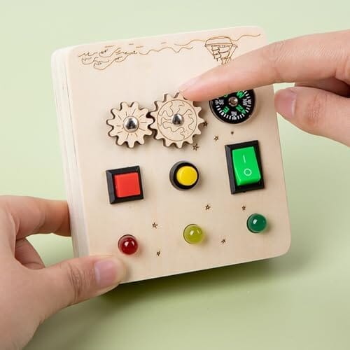 Tableau Montessori - BusyBoardCircuit™ - Boussole - Mon Bébé s'Éveille