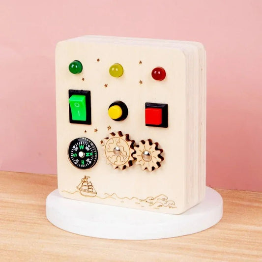 Tableau Montessori - BusyBoardCircuit™ - Boussole - Mon Bébé s'Éveille