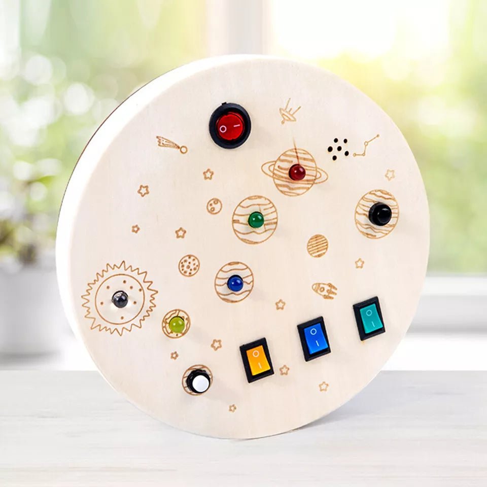Tableau Montessori - BusyBoardCircuit™ - Firmament - Mon Bébé s'Éveille